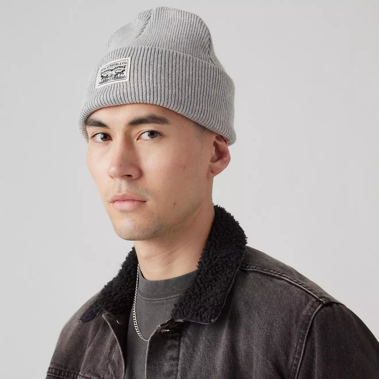 Levi's Backpatch Beanie (Grey)