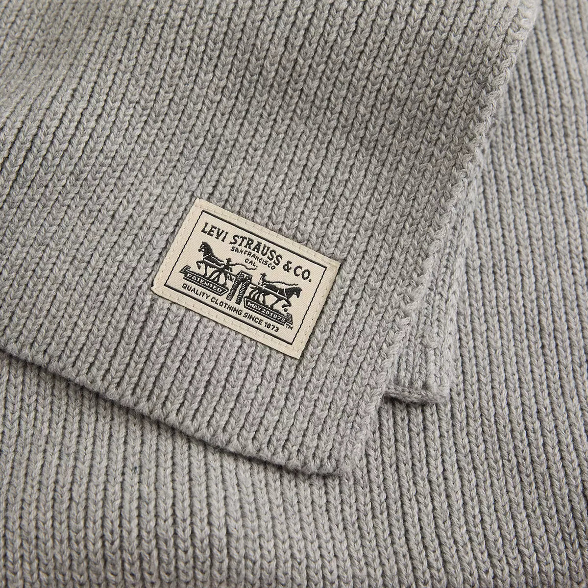 Levi's Backpatch Scarf (Grey)
