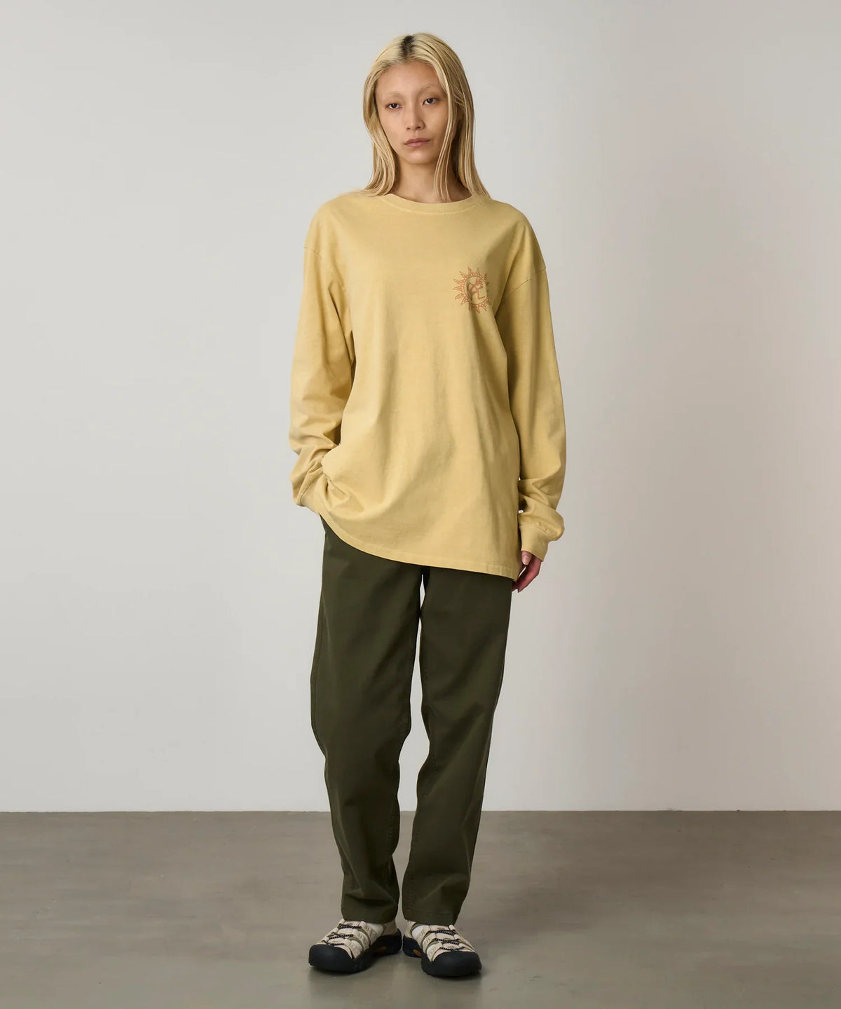 Gramicci Sun Long-Sleeved Tee (Mustard Pigment)