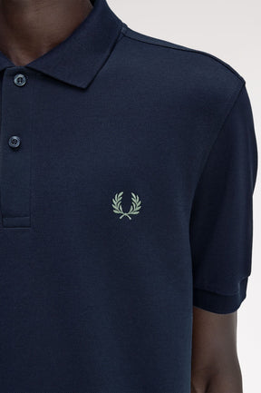 The Fred Perry Shirt (Dark Airforce/ Bay Leaf)